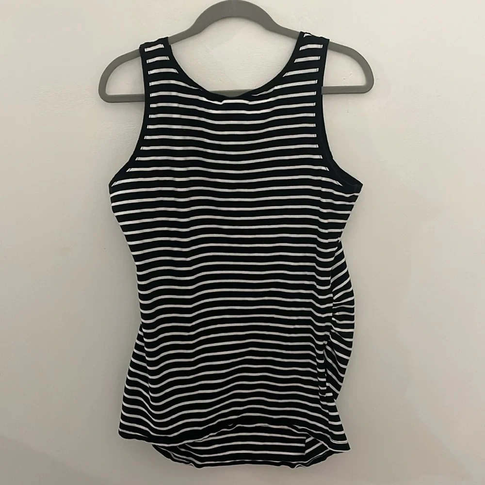 Black and White Striped Maternity Tank Top XL - Picture 5 of 6